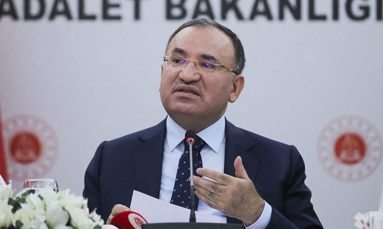 Yağmalama olayında 57 kişi tutuklandı