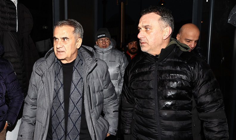 Şenol Güneş, gönüllülerle bir araya geldi