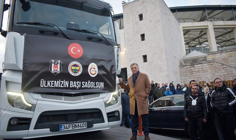 Beşiktaş Başkanı Ahmet Nur Çebi: “Ülke olarak birlik ve beraberliğin en güzel örneklerini sergiliyoruz”