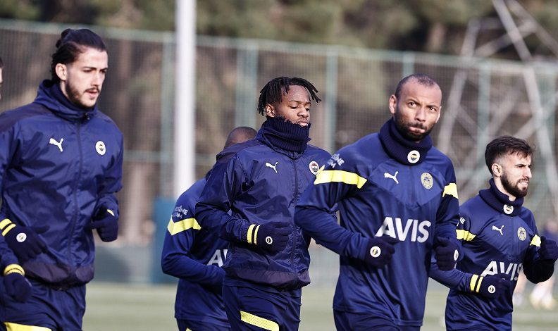 Fenerbahçe, Konyaspor maçı hazırlıklarını sürdürdü