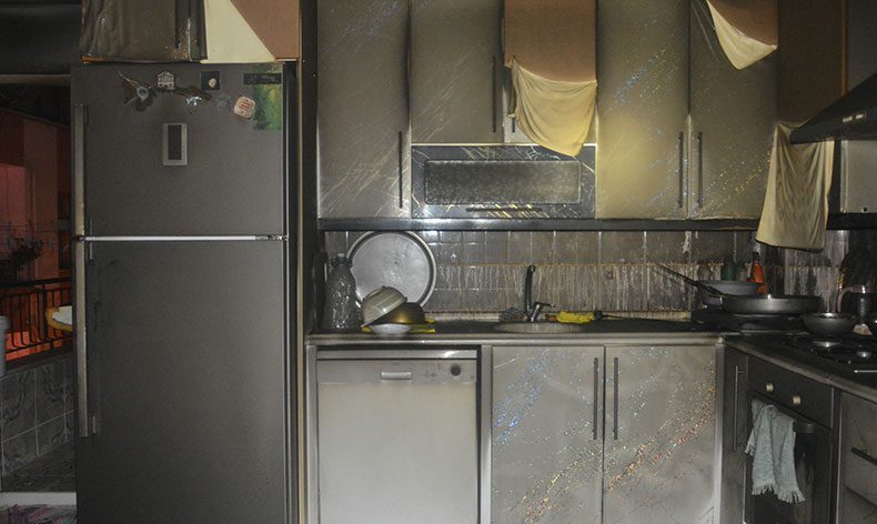 Sobadan çıkan kıvılcım evi yaktı