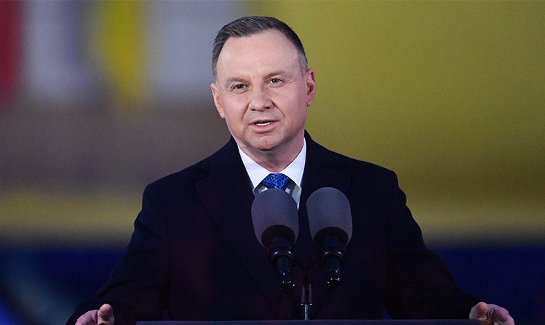 Polonya’dan Ukrayna’ya savaş uçağı