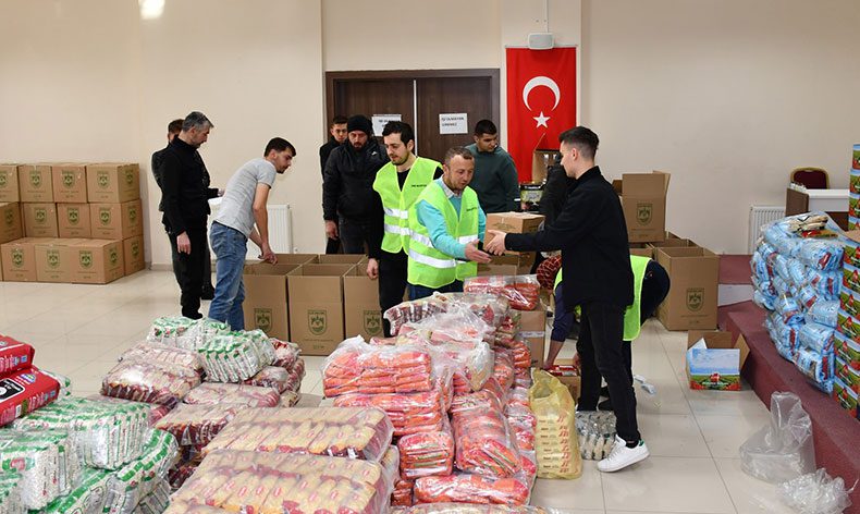 İznik’ten afet bölgesine destekler sürüyor