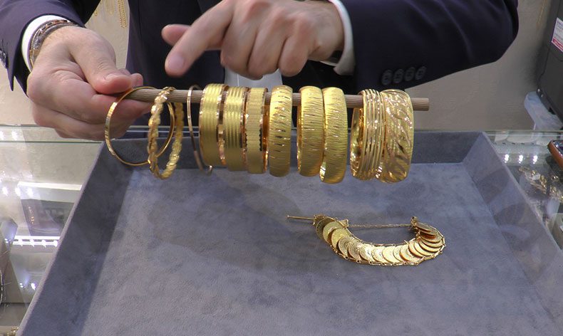 Nakitler altına, altınlar ‘bilekliğe’