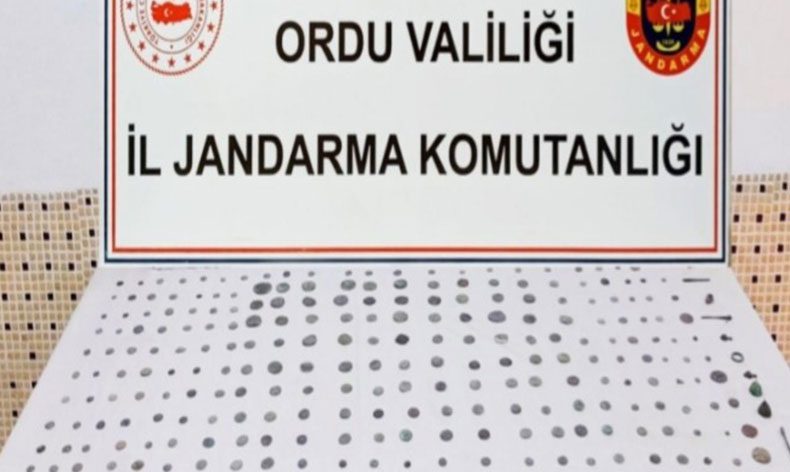 Roma dönemine ait 293 sikke bulundu