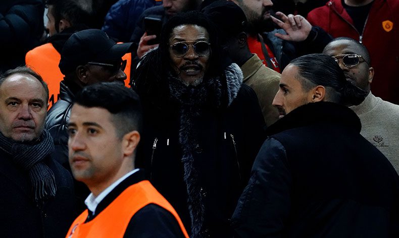 Rigobert Song maçı izledi