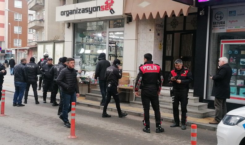 İş yerine kurşun yağdırdılar