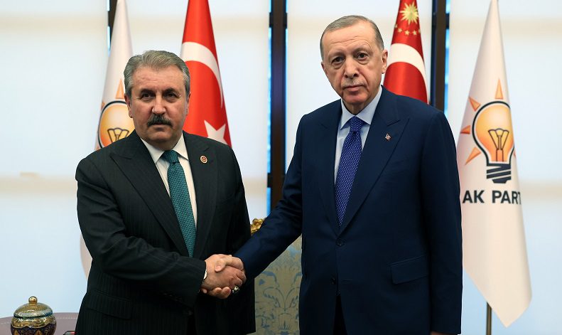 Cumhurbaşkanı Erdoğan, BBP Genel Başkanı Destici’yi kabul etti