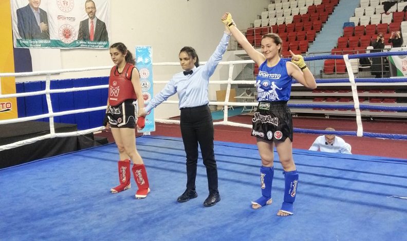 Cemile Aykoç, Muaythai branşında Türkiye şampiyonu oldu