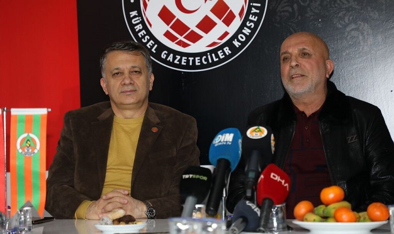 Alanyaspor Başkanı Çavuşoğlu: “Maçın sonucuyla oynandı. Ben böyle bir penaltı görmedim”