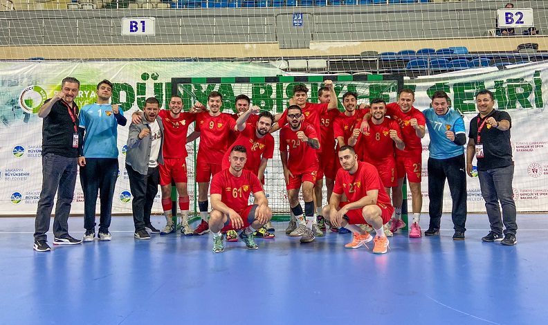 Göztepe Hentbol Takımı’nın hedefi 3’te 3 yapmak