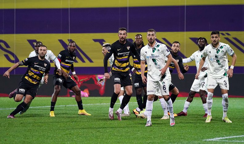 Eyüpspor, Sakaryaspor deplasmanında