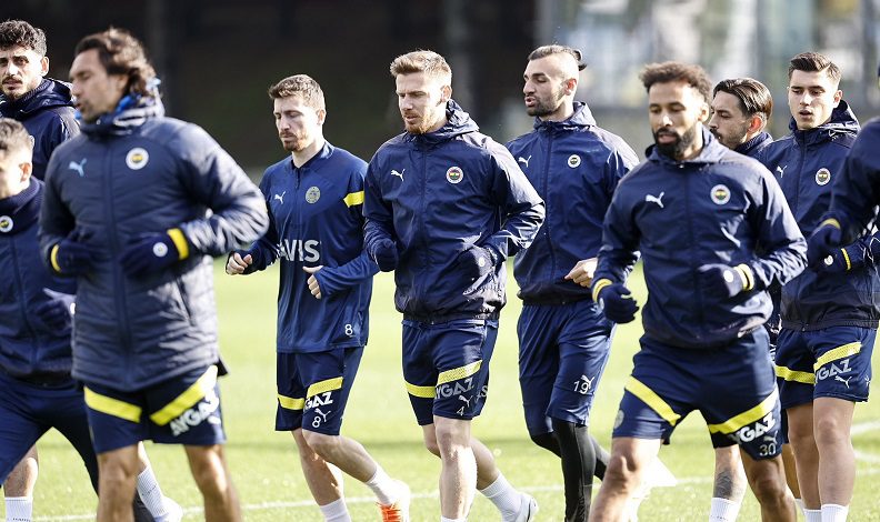 Fenerbahçe, Beşiktaş maçı hazırlıklarını sürdürdü