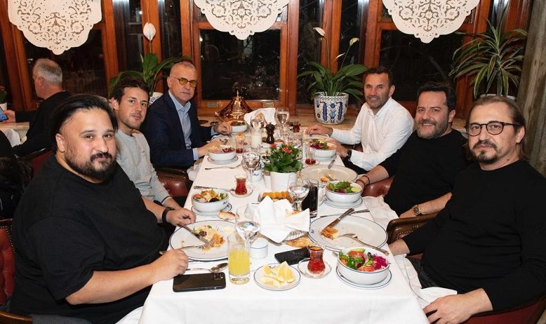 Galatasaray Futbol Takımı iftar yemeğinde bir araya geldi