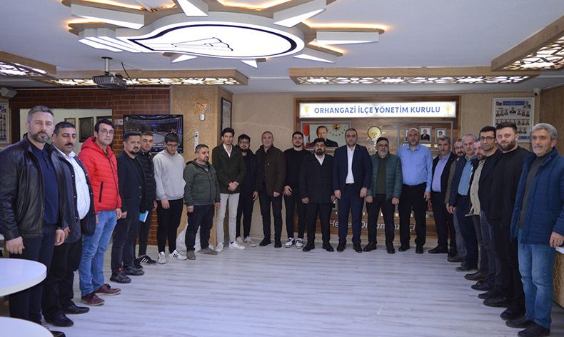 Yeniden Refah Partisi’nden istifa edenler AK Parti’ye geçti