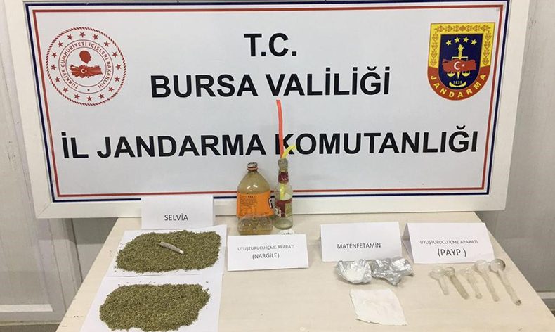 Bursa’da uyuşturucu tacirlerine operasyon