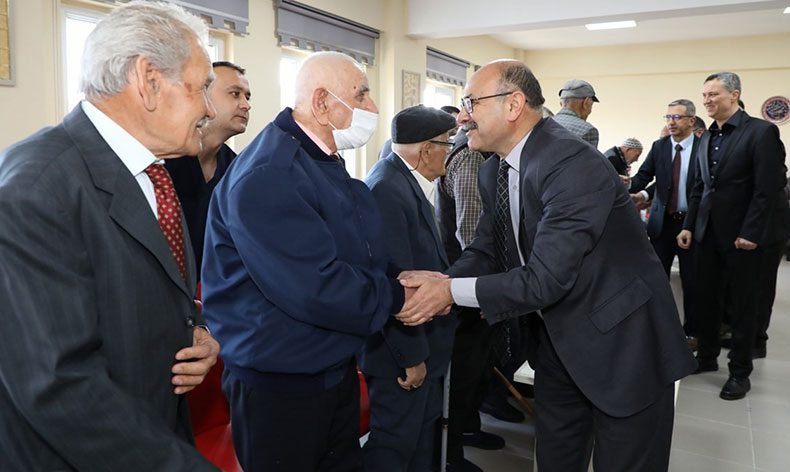 Protokolden bayram ziyaretleri