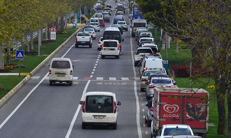 Kara taşıt sayısı 305 bini geçti
