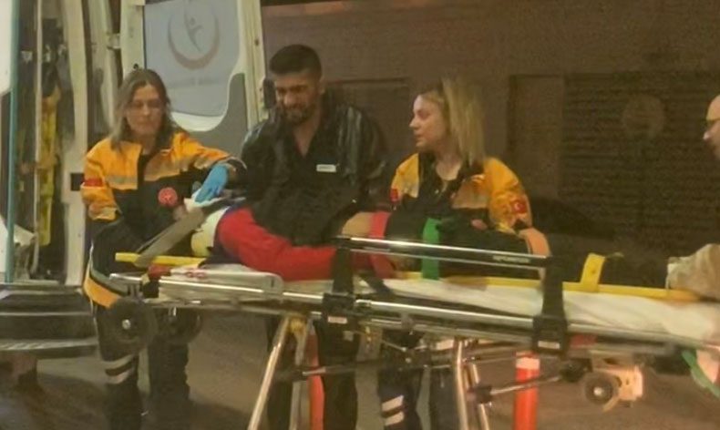 Bursa’da seyir halindeki iki motosikletli çarpıştı