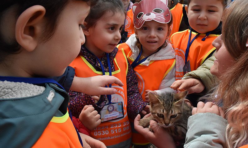 Anaokulu öğrencileri Doğal Yaşam Merkezi’nde