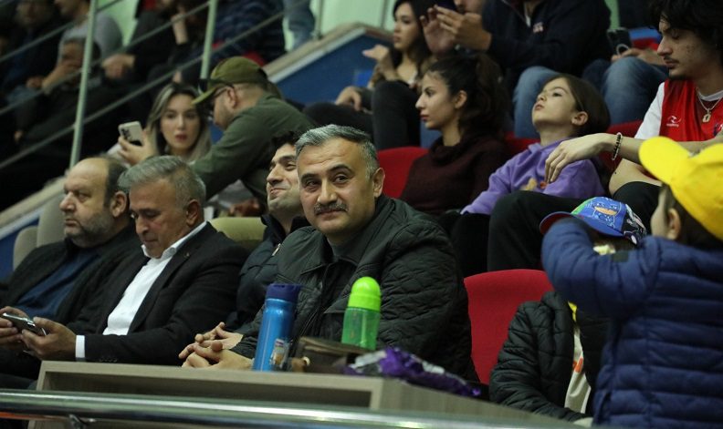 Başkan Mehmet Cabbar: “Efeler Ligi’nde önemli tecrübeler kazandık”