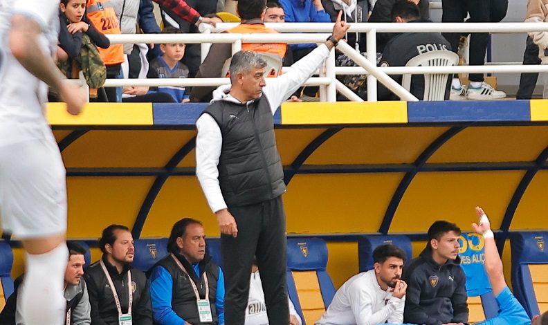 Bucaspor 1928, Sait Karafırtınalar’la çıkışını sürdürüyor