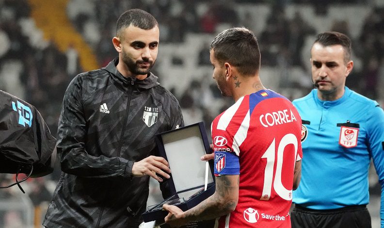 Beşiktaş ile Atletico Madrid depremzedeler için oynadı