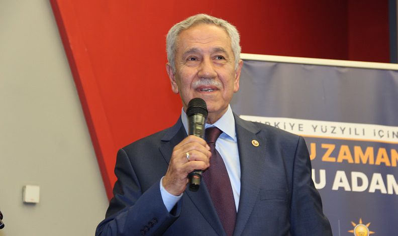 Arınç’tan HÜDAPAR’a destek Babacan’a tepki