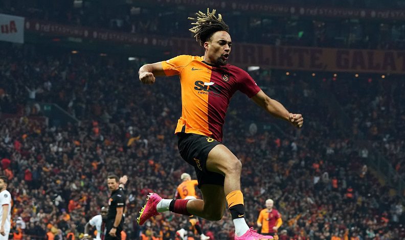 Sacha Boey bu sezon ilk gol sevincini yaşadı