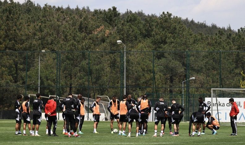 Beşiktaş, Galatasaray maçı hazırlıklarına devam etti