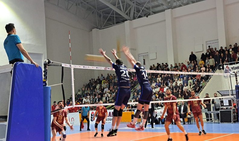 AXA Voleybol Efeler Ligi: TÜRŞAD: 0 – Galatasaray: 3