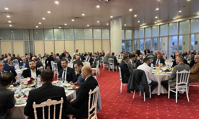 “Bursa, deprem bölgesinde samimi gayret gösteriyor”