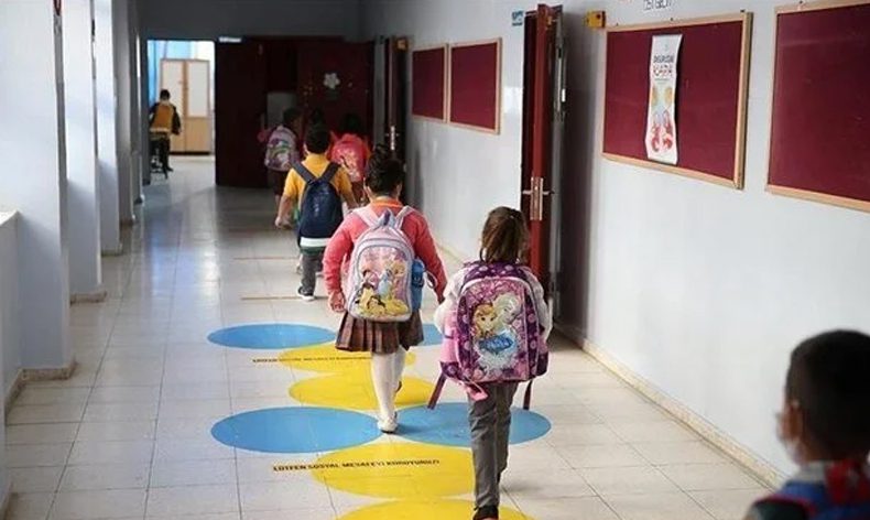Şırnak ve Hakkari’de eğitime sağanak engeli