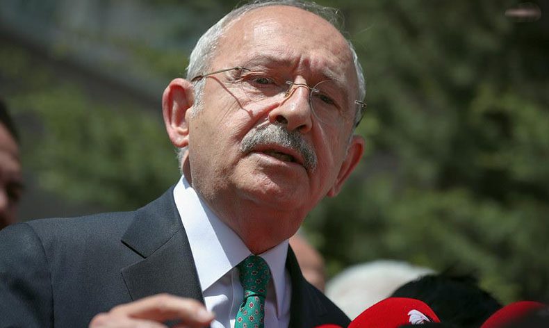 “Cambridge Analytica’cılık oynamak kapasitenizi aşar”