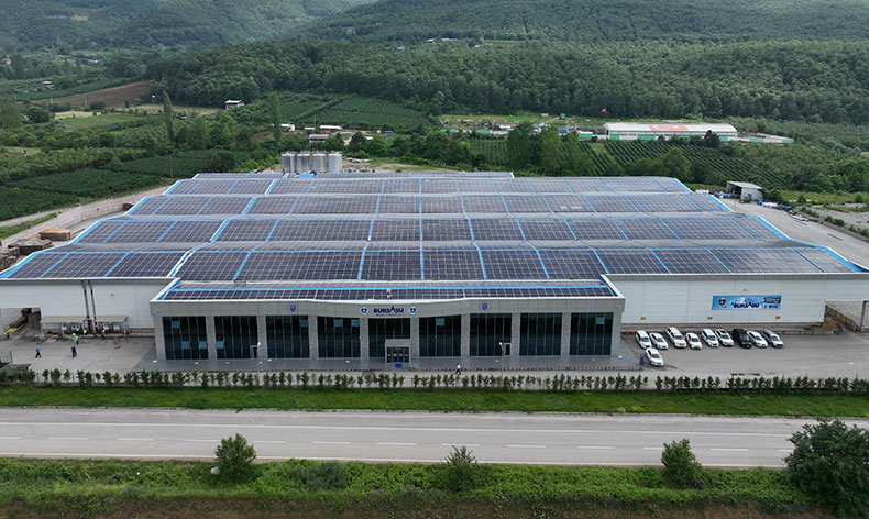 Su fabrikasında elektrik üretiliyor