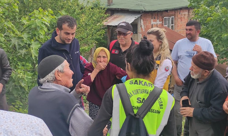 90 yaşındaki kadın ormanlık alanda bulundu