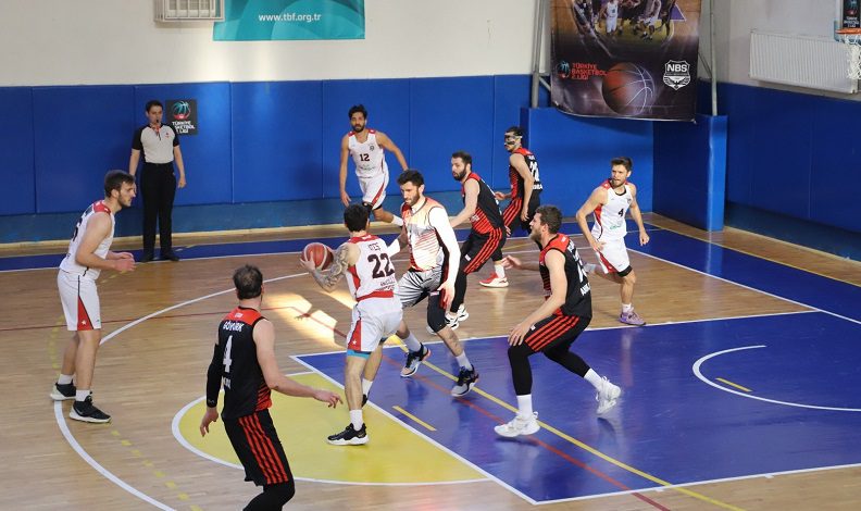 Nazilli Belediyespor Basketbol takımı sezonu kapattı