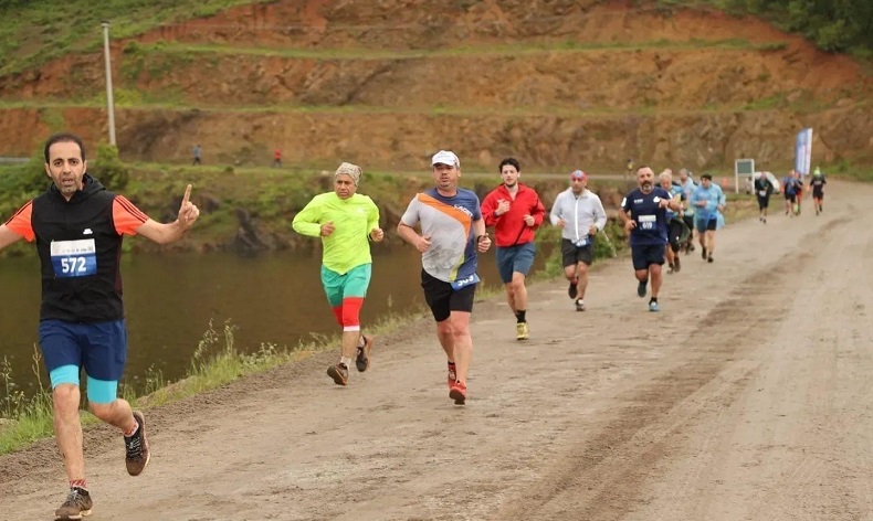 Yüzlerce sporcunun katıldığı ultra trail koşusunda ödüller sahiplerini buldu