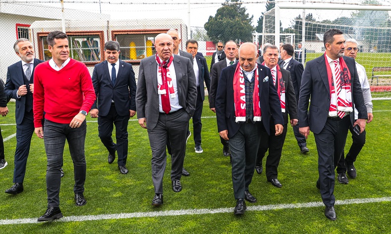 TFF Başkanı Büyükekşi, Samsunspor tesislerini inceledi