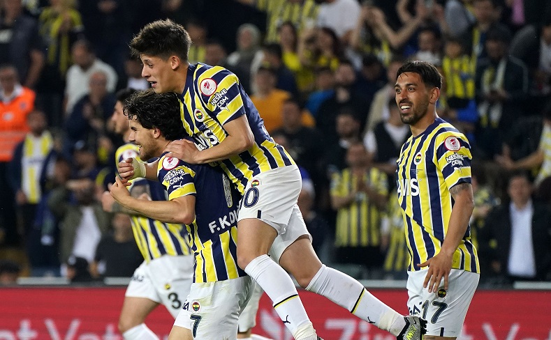Fenerbahçeli Ferdi Kadıoğlu 4. golünü attı