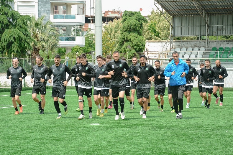 Efeler 09 SFK, Beyoğlu Yeni Çarşı Spor maçına hazır