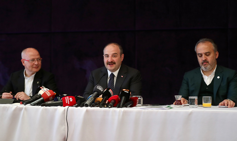 “Yüksek hızlı tren 2024 sonunda Bursa ile buluşacak”