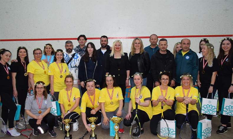 Anneler Squash Turnuvası’nda buluştu