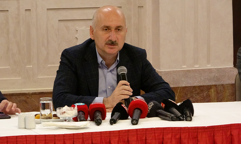 “Dünya Türkiye’yi gıpta ile izliyor”