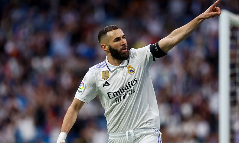 Real Madrid, Benzema’nın takımdan ayrılacağını duyurdu