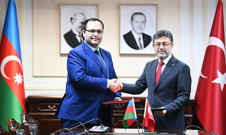 Bakan Yumaklı, Azerbaycanlı mevkidaşıyla görüştü