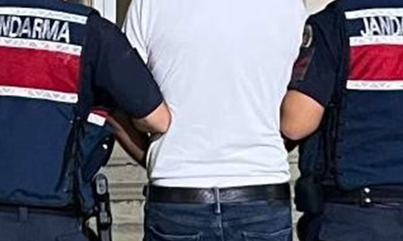 Döviz hırsızları Çine’de yakalandı