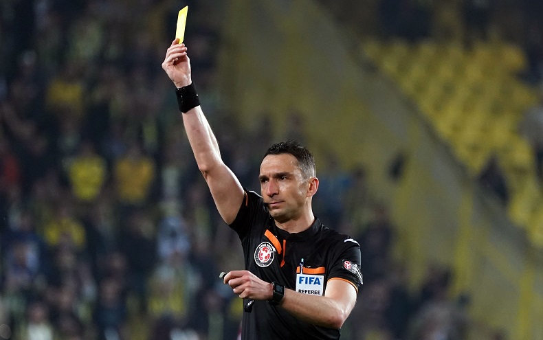 Abdulkadir Bitigen ilk kez Galatasaray – Fenerbahçe derbisi yönetecek
