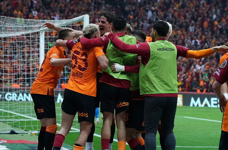 Galatasaray bu sene oynadığı 4 derbinin 3’ünden galibiyetle ayrıldı