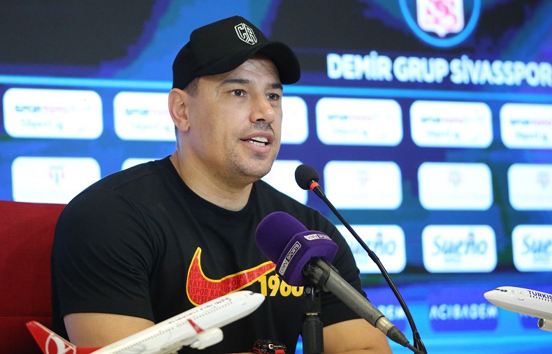 Kayserispor Teknik Direktörü Çağdaş Atan: “Başarının mimarı bu sene taraftar”